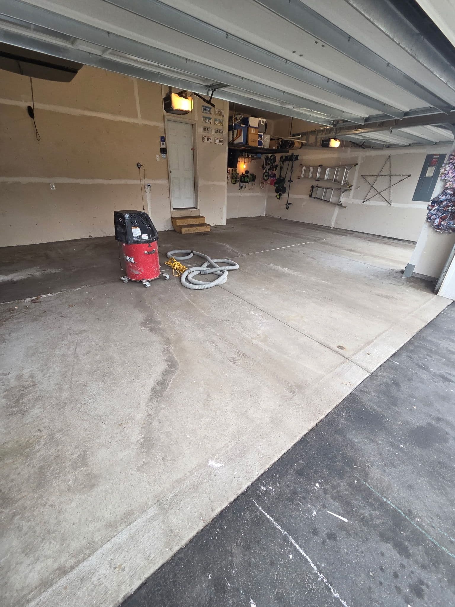 Gallery photos for Garage Floor Coating Done Right in Rosemount MN: Image #2