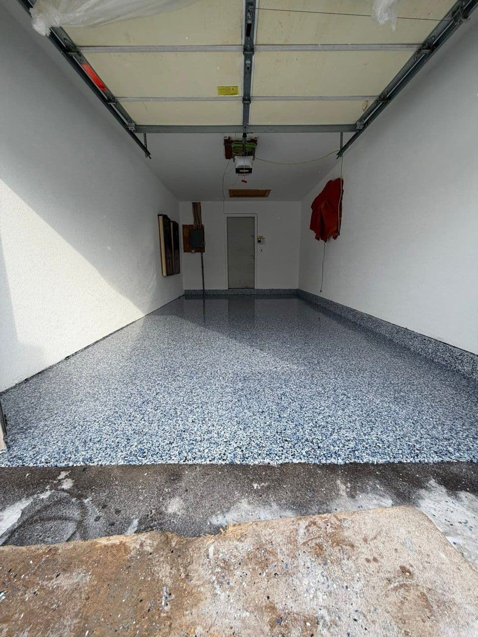 Gallery photos for Garage Floor Makeover in Farmington MN: Image #1