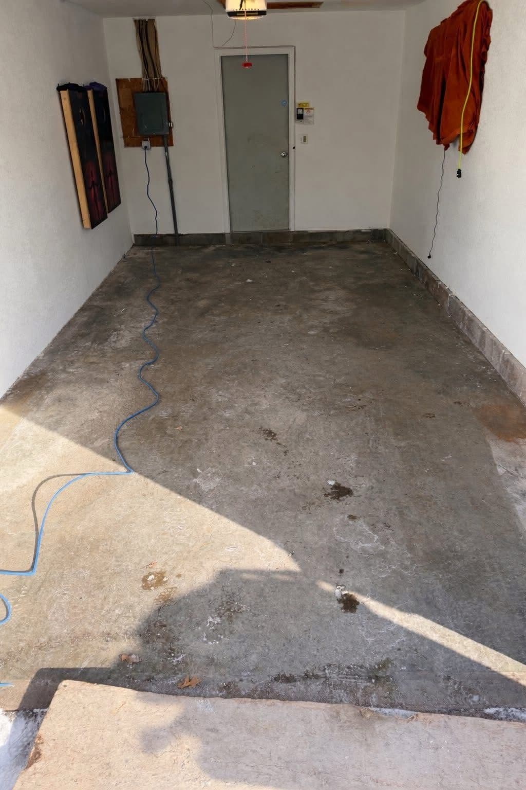 Gallery photos for Garage Floor Makeover in Farmington MN: Image #2