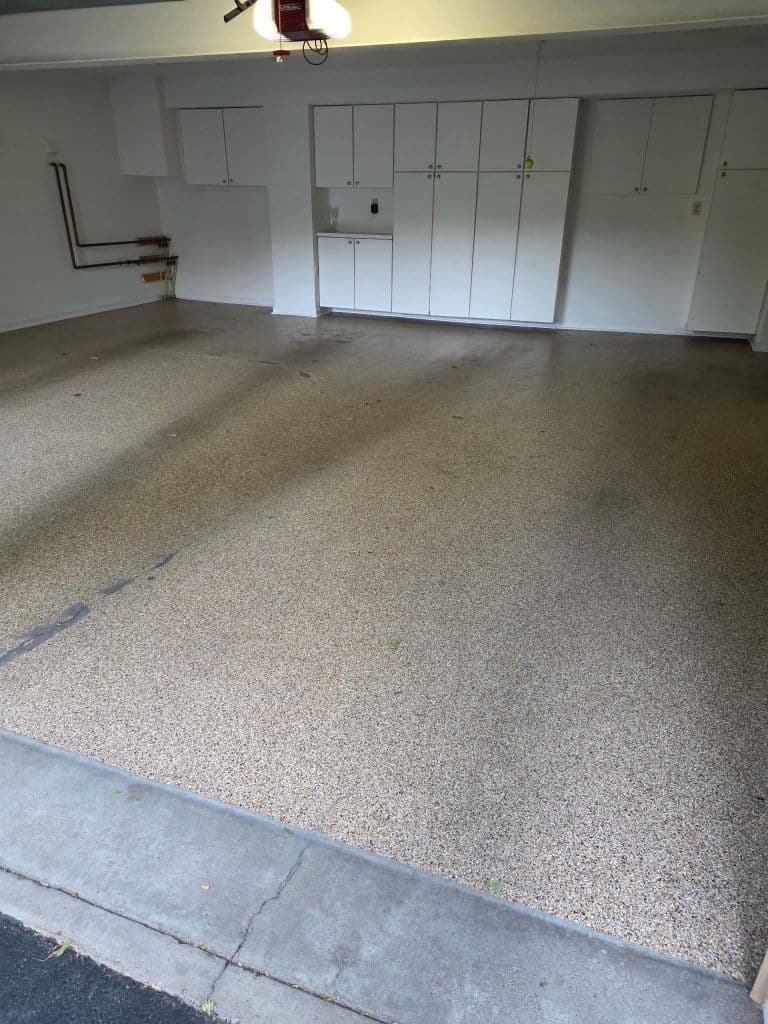 Gallery photos for Stunning Garage Floor Revamp with Flaked Epoxy: Image #3