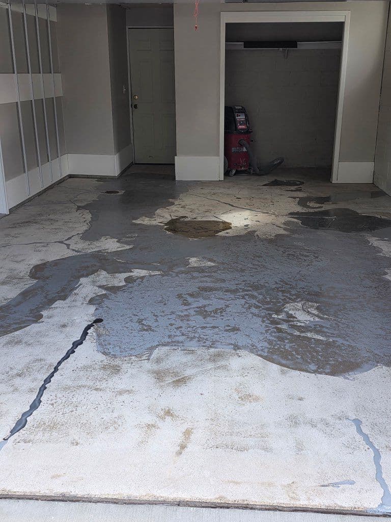 Gallery photos for Garage Floor Epoxy Makeover in St. Louis Park: Image #2