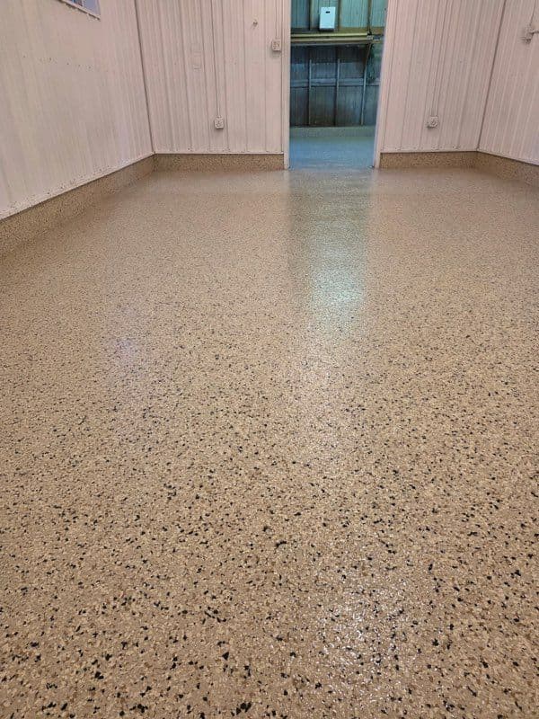 Gallery photos for Remarkable Epoxy Revamp for Hunting Shack: Image #1